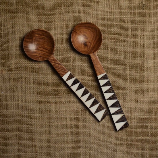 Wood and mother of pearl serving spoon set