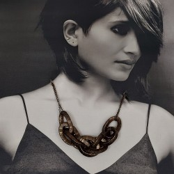 Golden Links Fashion neckpiece  Golden Links Fashion neckpiece
