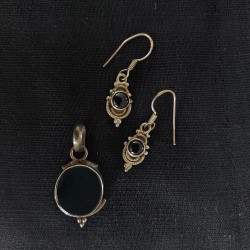 Kajal - Pure Silver Pendant and Earring Set Kajal - Pure Silver Pendant and Earring Set